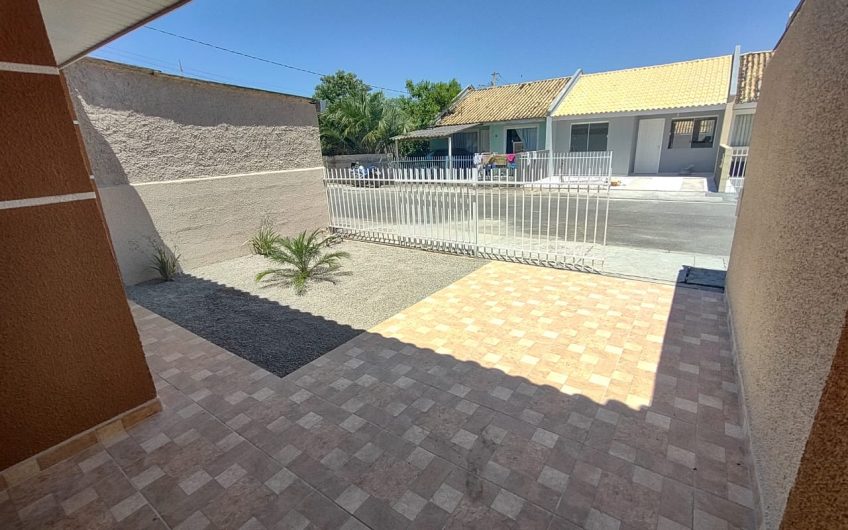 #VENDIDO Casa  2 quartos com terrenos no fundos