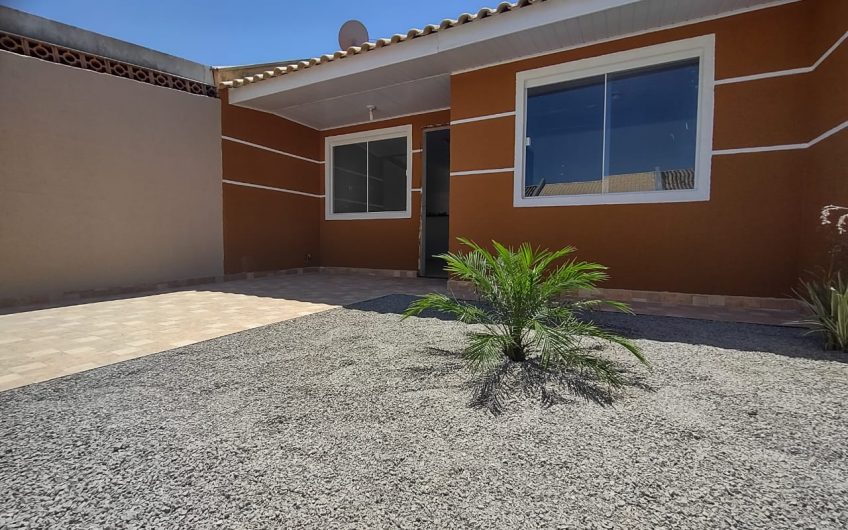#VENDIDO Casa  2 quartos com terrenos no fundos