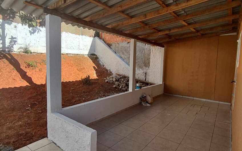 Casa 2 quartos /bairro Anitta FRG