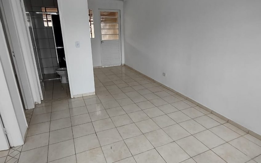 Residencia 2 quartos terreno  8 x 19