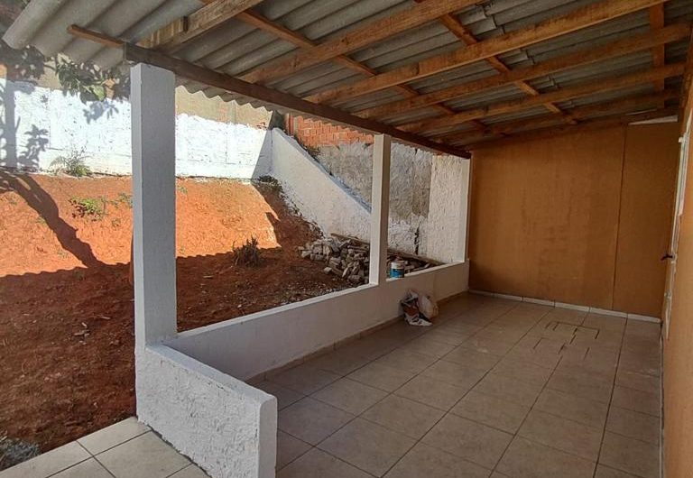 Residencia 2 quartos terreno  8 x 19